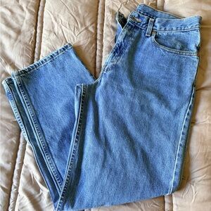 Vintage Levi's 550 Relaxed Fit Blue Jeans